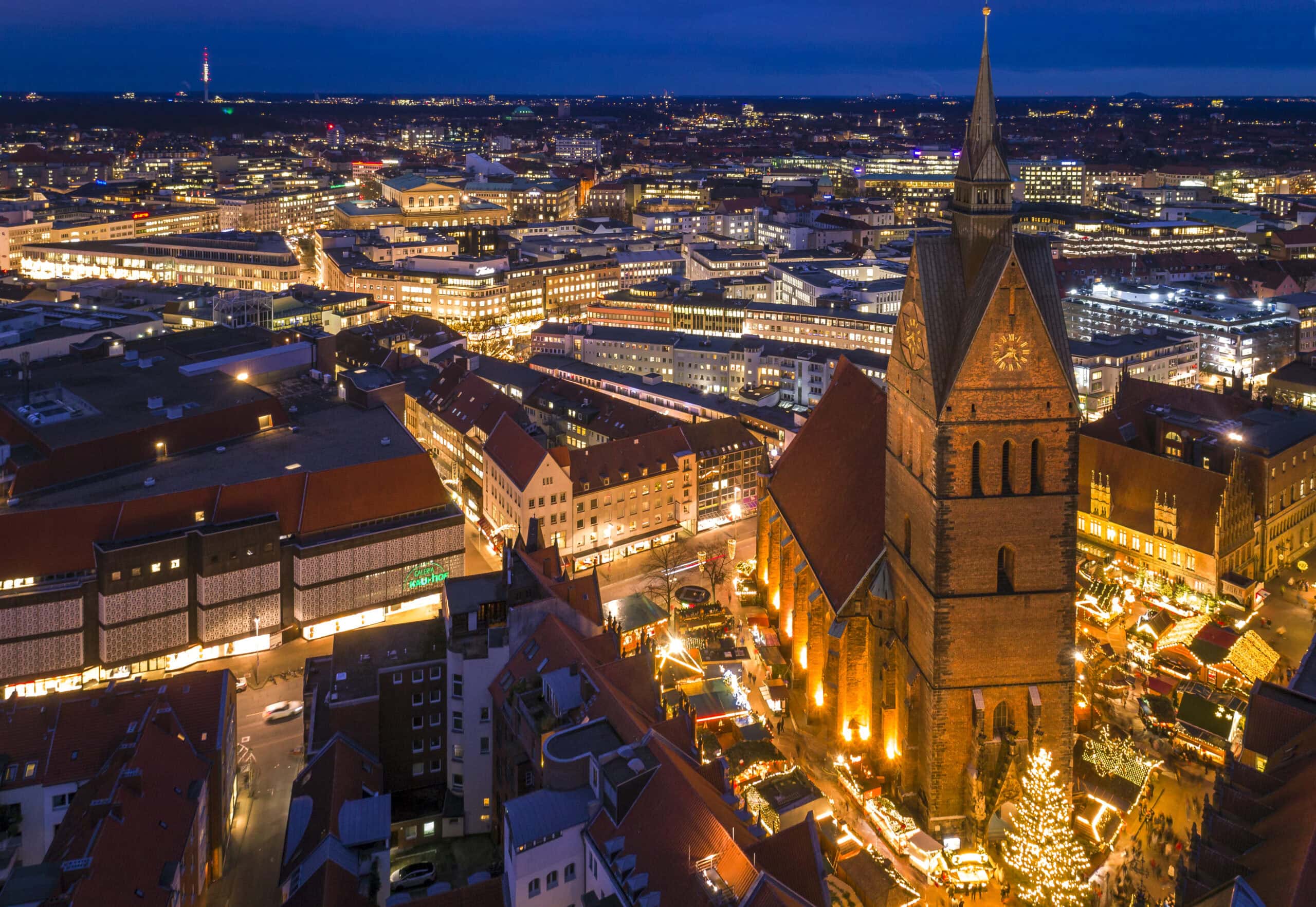 Marktkirche-Weihnachtsmarkt-Lars-Gerhardts-16-scaled-1