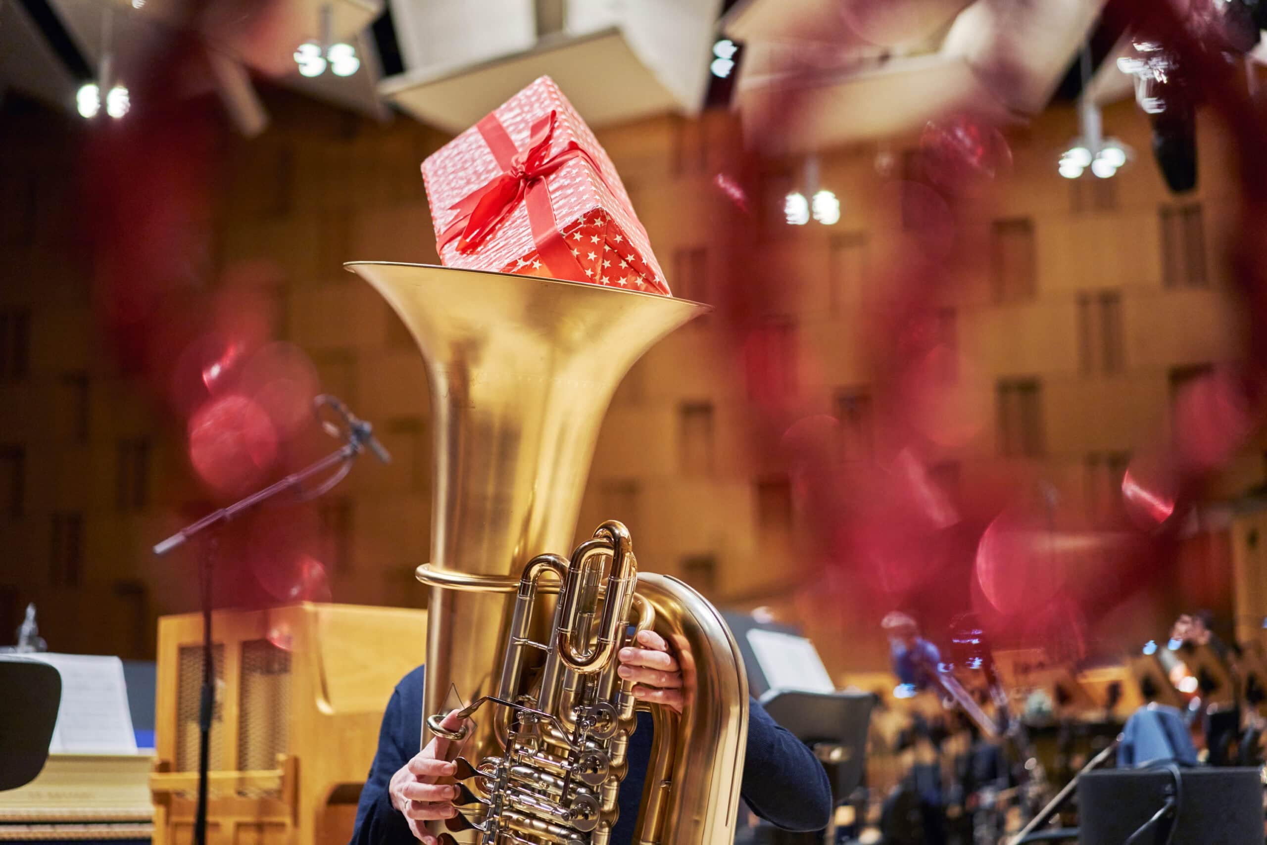 weihnachtliche-Tuba